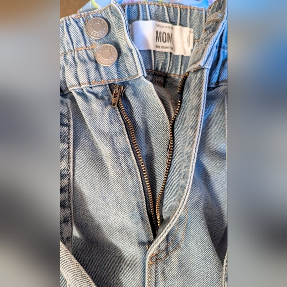 EUC - Refuge Denim Distressed High Waist Paperbag Soft Blue MOM Jeans with Tie - Picture 3 of 3